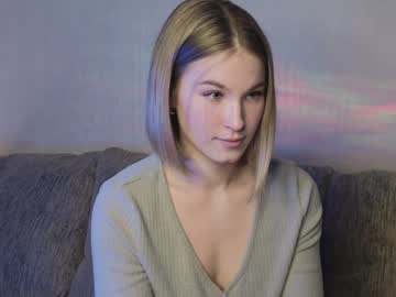 cam girl porn nicole_w00 image #7022673