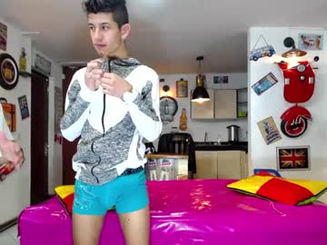 cam man porn sextwinksx image #3926616
