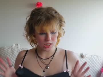 cam girl porn sisypheanlove image #4355408