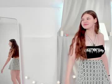 cam girl porn k_a_r_o_l_i_n_a image #2421732