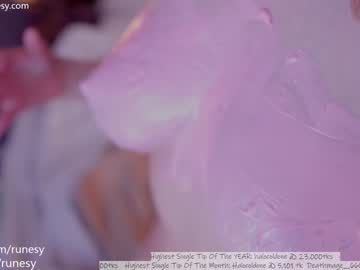 cam girl porn runesy image #4066040