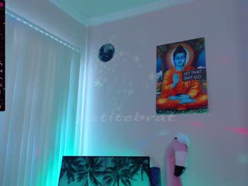 cam girl porn petitebrat image #1424380