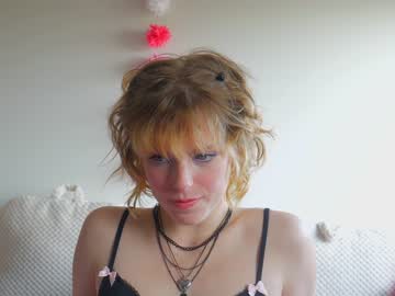 cam girl porn sisypheanlove image #4355314