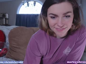 cam girl porn chroniclove image #6330219