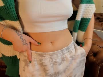 cam girl porn brittanykirby image #3286680
