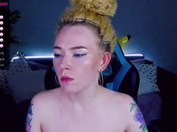 cam girl porn sedwunder image #2123860