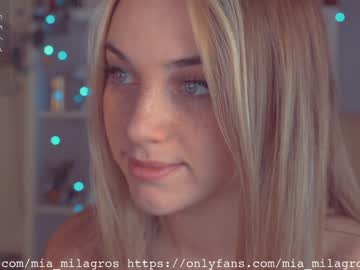 cam girl porn mia_milagros image #988677