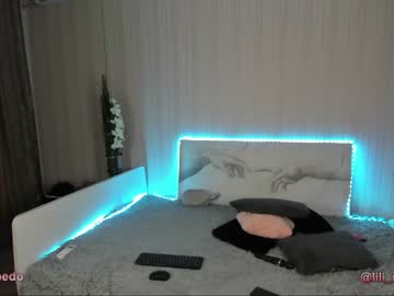 cam girl porn lili_and_niki image #2388320