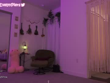 cam girl porn evelynpiers image #2649263