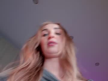 cam girl porn kiss__it__better image #3140850