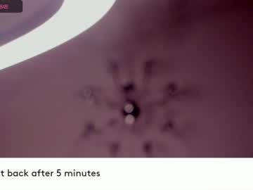 cam girl porn bzzzme image #6029129