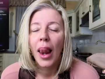 cam girl porn tunderose image #6397343