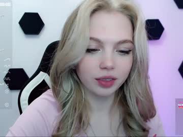 cam girl porn small_blondee image #4049796