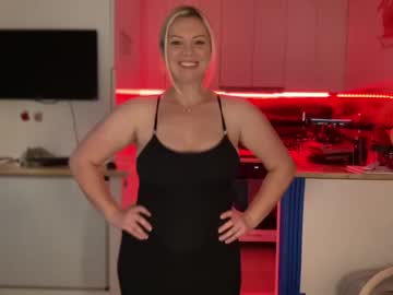 cam girl porn kiradivine image #5739345