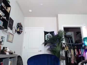 cam girl porn monstrumologist image #3459638
