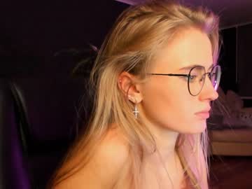 cam girl porn linellali image #2960646