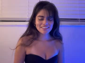 cam girl porn poutyselenaa image #6784013