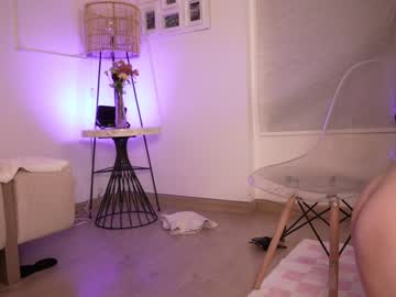 cam girl porn lau__1 image #6546346