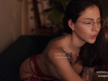 cam girl porn effyloweell image #2762336