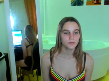 cam couple porn kira_vong image #250997