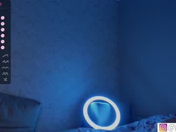 cam girl porn bzzzme image #6380493