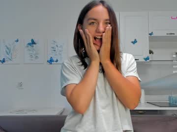 cam girl porn karalyons image #4890993