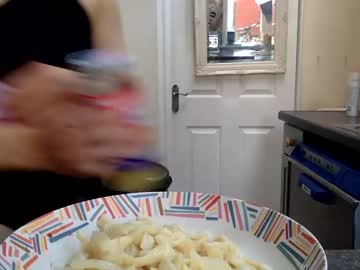 cam girl porn 2005freshly18 image #5087193