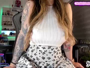 cam girl porn yesikasaenz image #538232