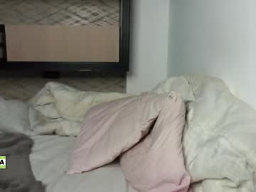 cam girl porn latinella image #5838877