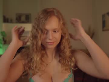 cam girl porn chillwithkira image #621321