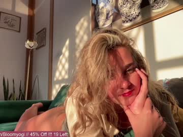 cam girl porn bloomyogi image #3622168