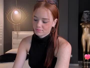 cam girl porn corinnerusso image #5588398