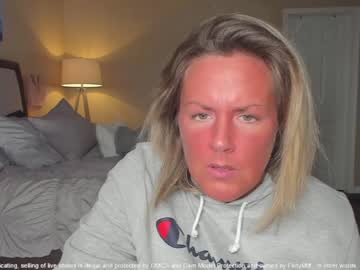 cam girl porn flirty_milf image #759474