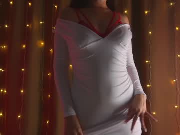 cam girl porn helenmoors image #4737459