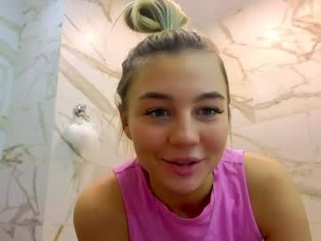cam girl porn lilly_mattsson image #5683934