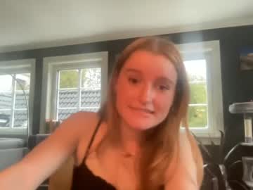 cam girl porn frecklytaylor image #2730243