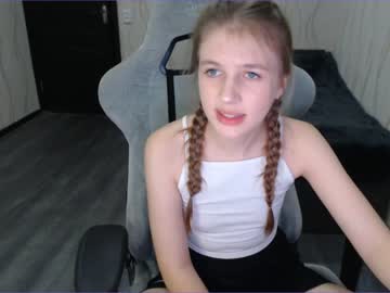 cam girl porn kylie_mine image #2847383