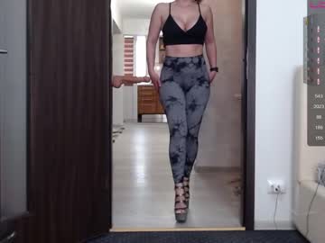 cam girl porn carmela_fox image #4447114