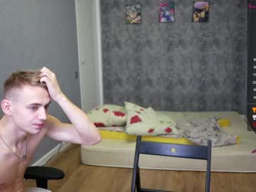 cam man porn holiday_boys image #3009256