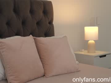 cam girl porn naughtysammx image #6823737