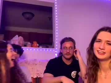 cam girl porn kylieexoxoxo2432 image #6729124