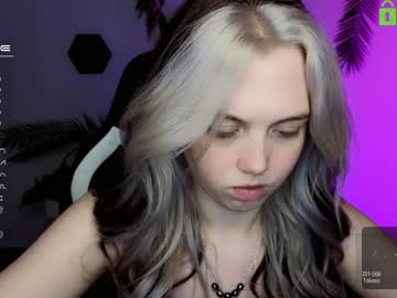 cam girl porn small_blondee image #4825235