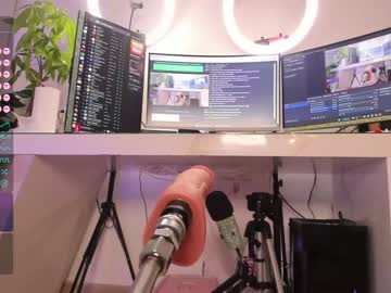 cam girl porn lau__1 image #5629759