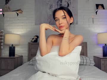 cam girl porn riskyproject image #6280856