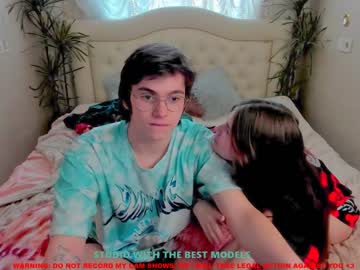 cam couple porn karolina_coy image #1609817