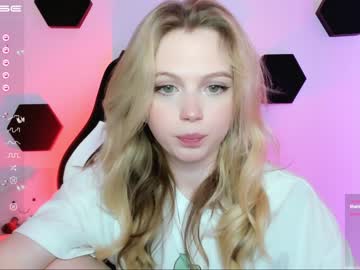 cam girl porn small_blondee image #4017428