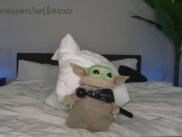 cam couple porn ari_lovexo image #4229664