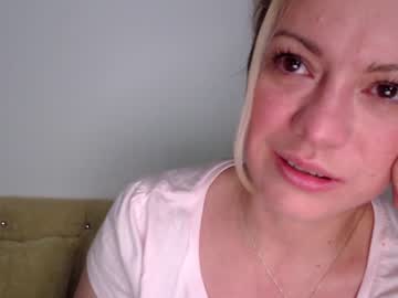 cam girl porn kiradivine image #2021933