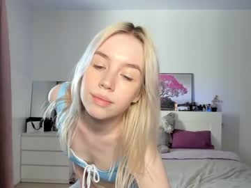 cam girl porn _emiliaaa image #4274827