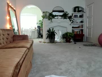 cam girl porn pretendlunch image #2050008